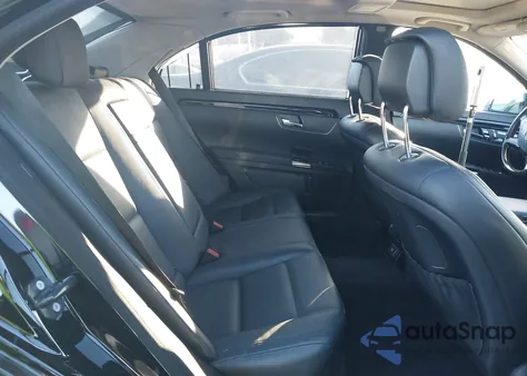 2013 Mercedes-Benz S 550 из США, поврежденный, VIN WDDNG7DB4DA502893